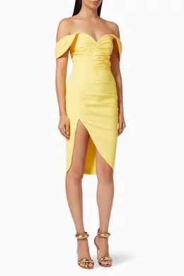 Buy Lavish Alice Yellow Pleated Bardot Midi Dress in Crepe For Women Online Ounass Bahrain