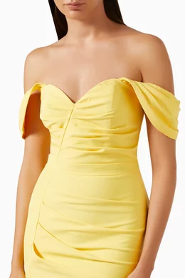 Buy Lavish Alice Yellow Pleated Bardot Midi Dress in Crepe For Women Online Ounass Bahrain