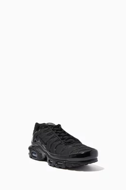 Buy Nike Black Air Max Plus Sneakers For Men Online Ounass Bahrain
