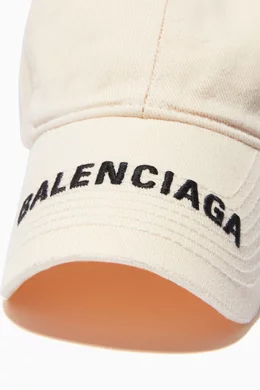 Balenciaga cap beige 2025