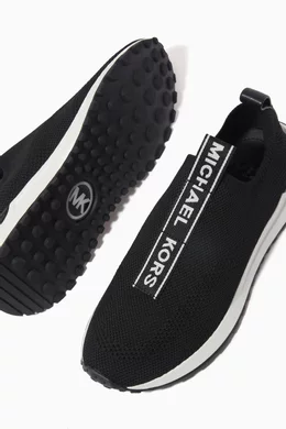 Mk slip on trainers discount
