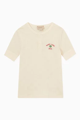 Buy Gucci White Gucci Luck 1921 Monogram T shirt in Cotton Jacquard For Boys Online Ounass Bahrain