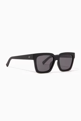 Buy Le Specs Black Weekend Riot Sunglasses For Women Online - Main Image