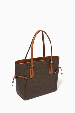 Kors voyager tote 2025