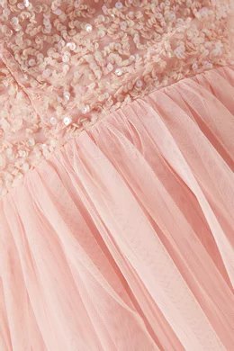 Maya tulle store