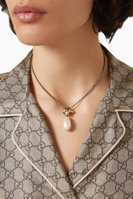 Gucci gold bee necklace online