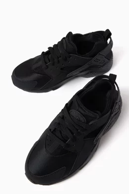 Buy Nike Black Junior Huarache Run 2.0 Sneakers in Textile For Boys Online Ounass Bahrain