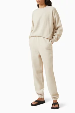 Buy Good American Neutral Boyfriend Sweatpants in Sherpa For Women Online Ounass Bahrain