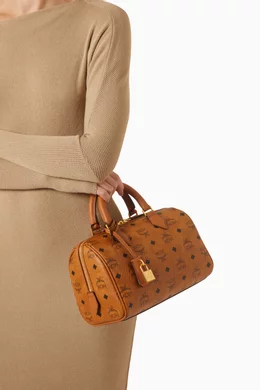 Mcm essential boston bag small discount