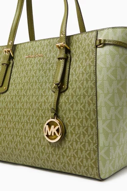 Kors voyager tote 2025