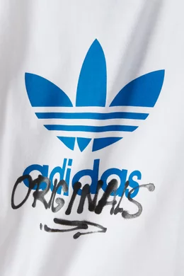 Buy adidas White Graffiti Logo T shirt in Cotton Jersey For Boys Online Ounass Bahrain