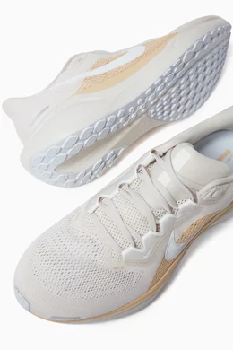 Nike stretch knit shoes new arrivals