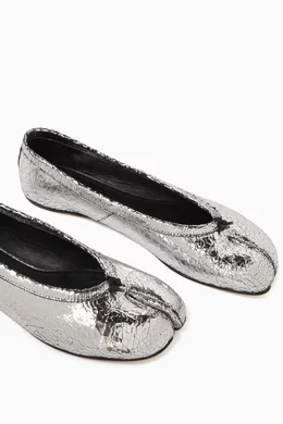 Buy Maison Margiela Silver Tabi Ballerina Flats in Metallic Leather For Women Online Ounass Bahrain