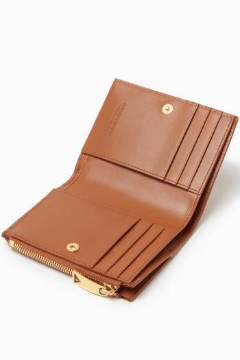 hover state of Bi-fold Zip Wallet in Intrecciato Leather