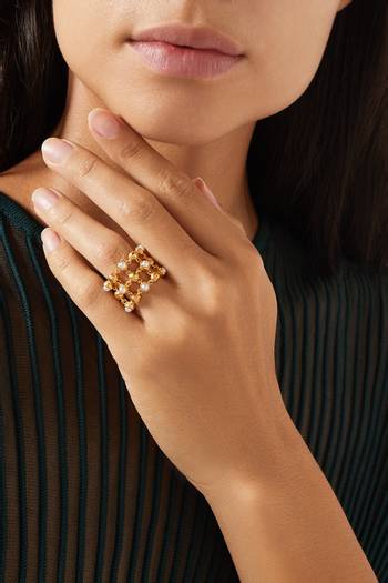 hover state of Mesh Orbs Ring with Pearls in 18kt Gold-plated Brass