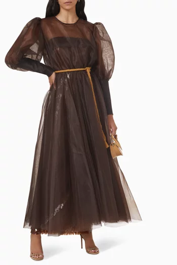 فستان طويل بأكمام منفوخة أورجانزا مزين بالكريستال