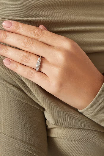 Korlove Diamond Ring in 18kt White Gold