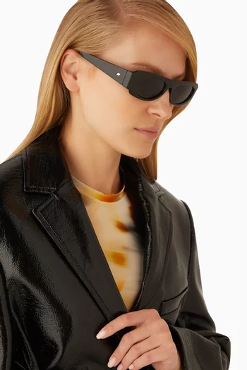 نظارة شمسية لونج نايتس بتصميم غير منتظم