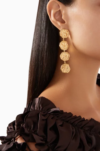 Statement Feminine Waves Earrings in 18kt Gold-plated Brass