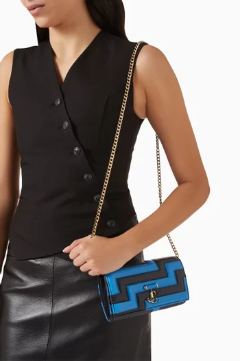 Avenue Chain Wallet in Quilted Nappa