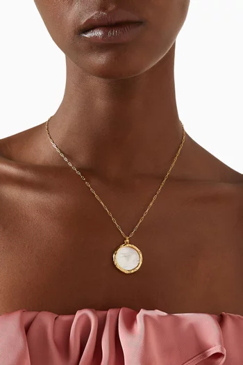 Cindy Mother of Pearl Necklace in 18kt Gold-plated Bronze
