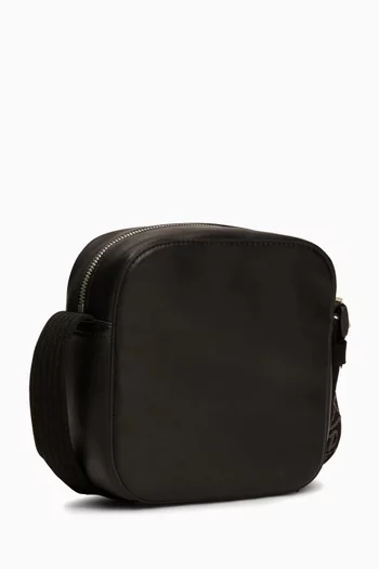 Crossbody Bag in Faux-leather