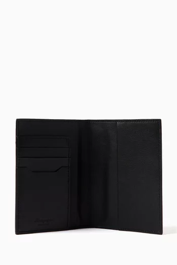 Passport Case in Leather