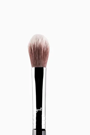 F03 High Cheekbone Highlighter™ Brush 