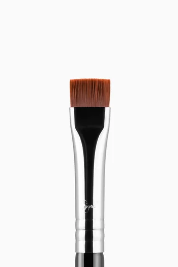 E15 Flat Definer Brush 