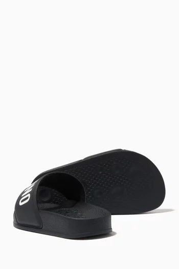 Logo Slides in Rubber