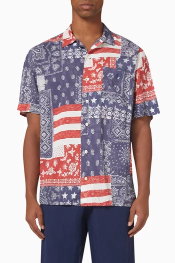 قميص قطن بنقشة العلم الأمريكي
