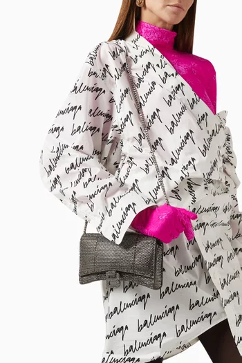 حقيبة اورجلاس صغيرة بسلسلة جلد مرصع بأحجار الراين