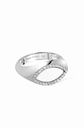 Marquise Signet Diamond Ring in 18kt White Gold