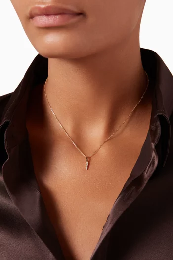 I Letter Diamond Necklace in 18kt Gold