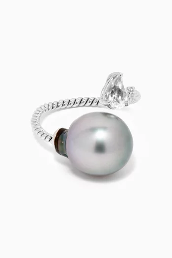 Akila Pearl & Diamond Twisted Ring in 18kt White Gold