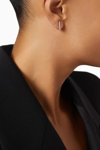Bar Diamond Earrings in 18kt White Gold