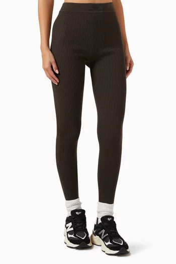 Sports Pants in RIbbed-knit