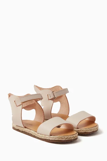 Wing Back Strap Sandals in Leather
