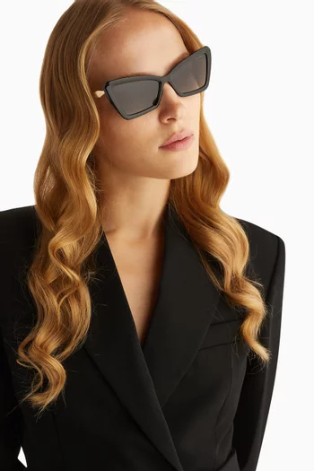 Cat-eye Sunglasses in Acetate
