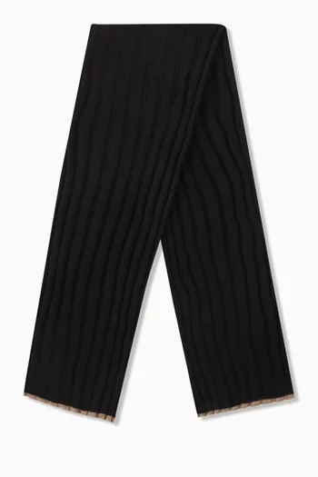 Ribbed Scarf in Cashmere