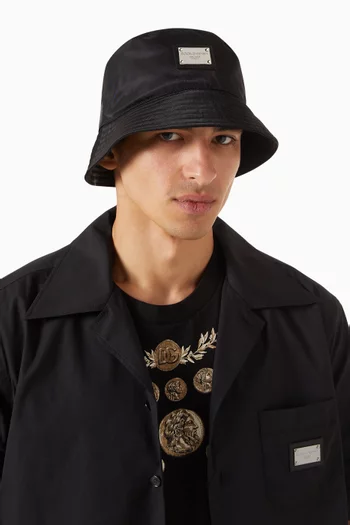 قبعة باكيت بشعار الماركة نايلون