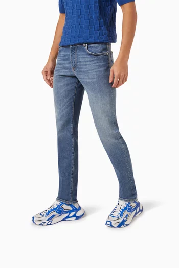 Fast in Maglina Panelled Sneakers in Nylon