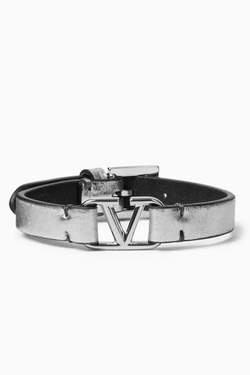 Valentino Garavani VLOGO Bracelet in Leather