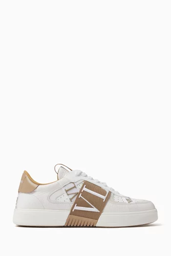 Valentino Garavani VL7N Sneakers in Leather