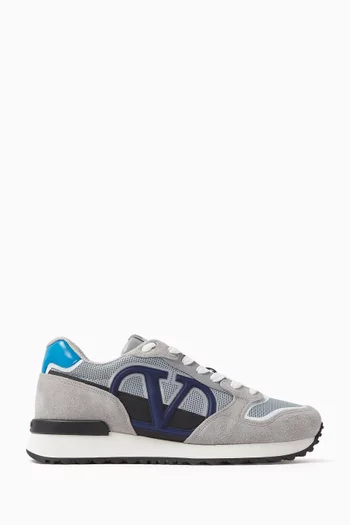 Valentino Garavani VLOGO Pace Sneakers in Leather