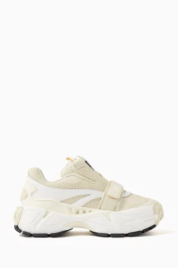 Glove Slip Ons in Mesh & Leather