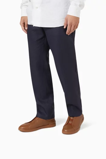 سنيكرز فولياج جلد غزال بحياكة ثلاثية