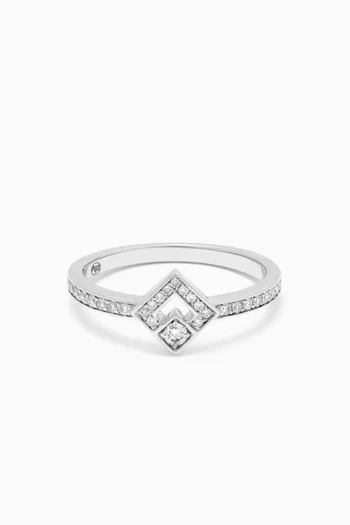 Eclat Diamond Ring in 18kt White Gold