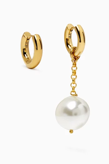 Pearl Drop Huggie Earrings in Gold-plated Brass