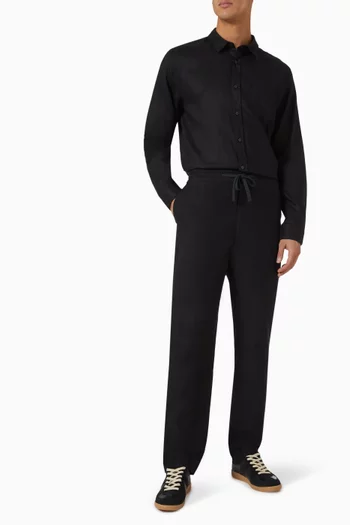 Classic-fit Long-sleeve Shirt in Linen